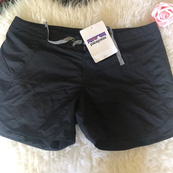 Patagonia Pants - Patagonia Women’s Wavefarer Shorts PRICE DROP